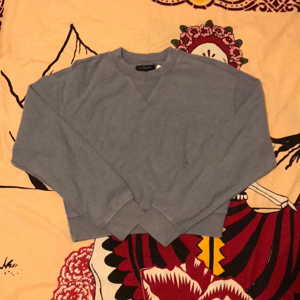 La hearts sweater